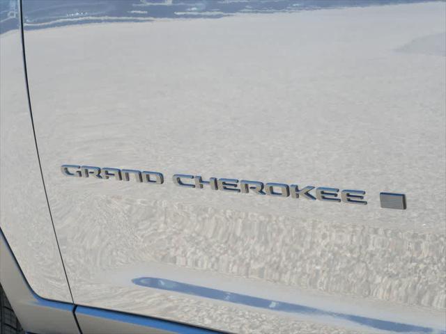 new 2025 Jeep Grand Cherokee car, priced at $45,591
