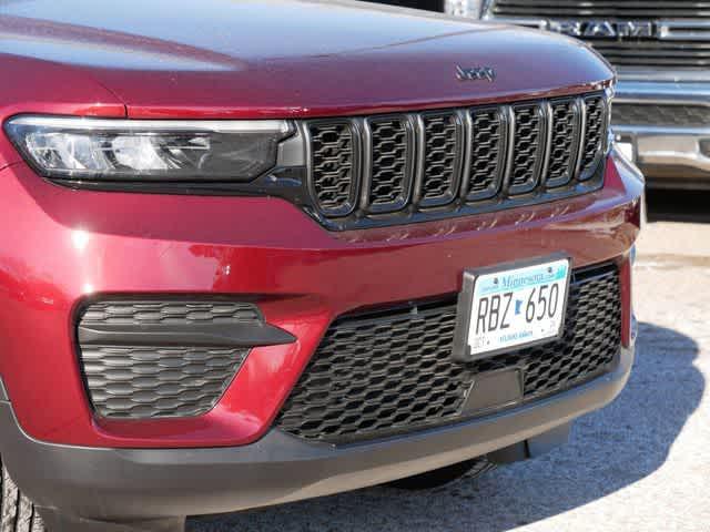 new 2024 Jeep Grand Cherokee car, priced at $44,287