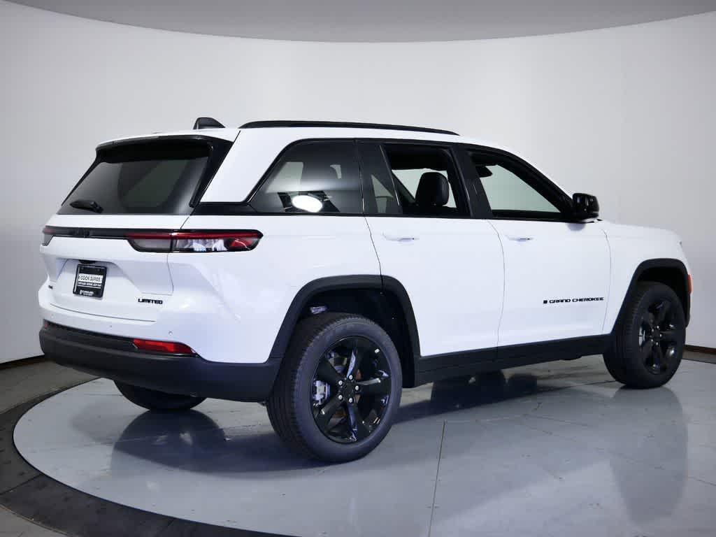 new 2025 Jeep Grand Cherokee car, priced at $46,298