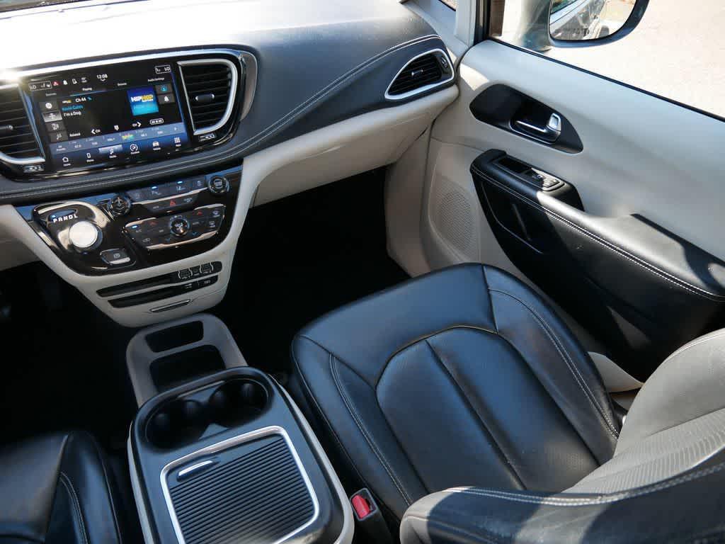 used 2022 Chrysler Pacifica car, priced at $21,422
