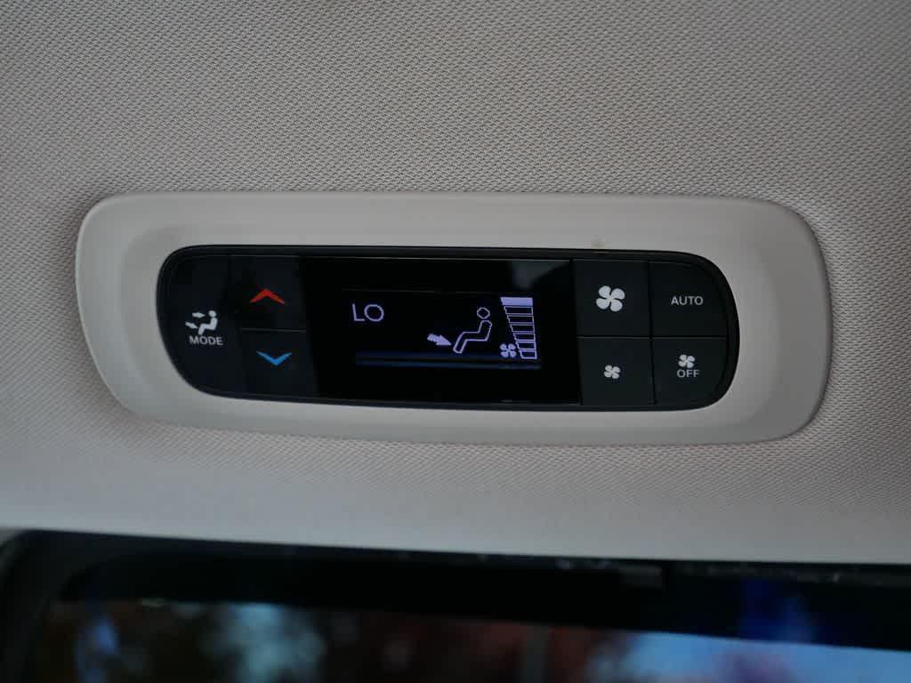 used 2022 Chrysler Pacifica car, priced at $21,422