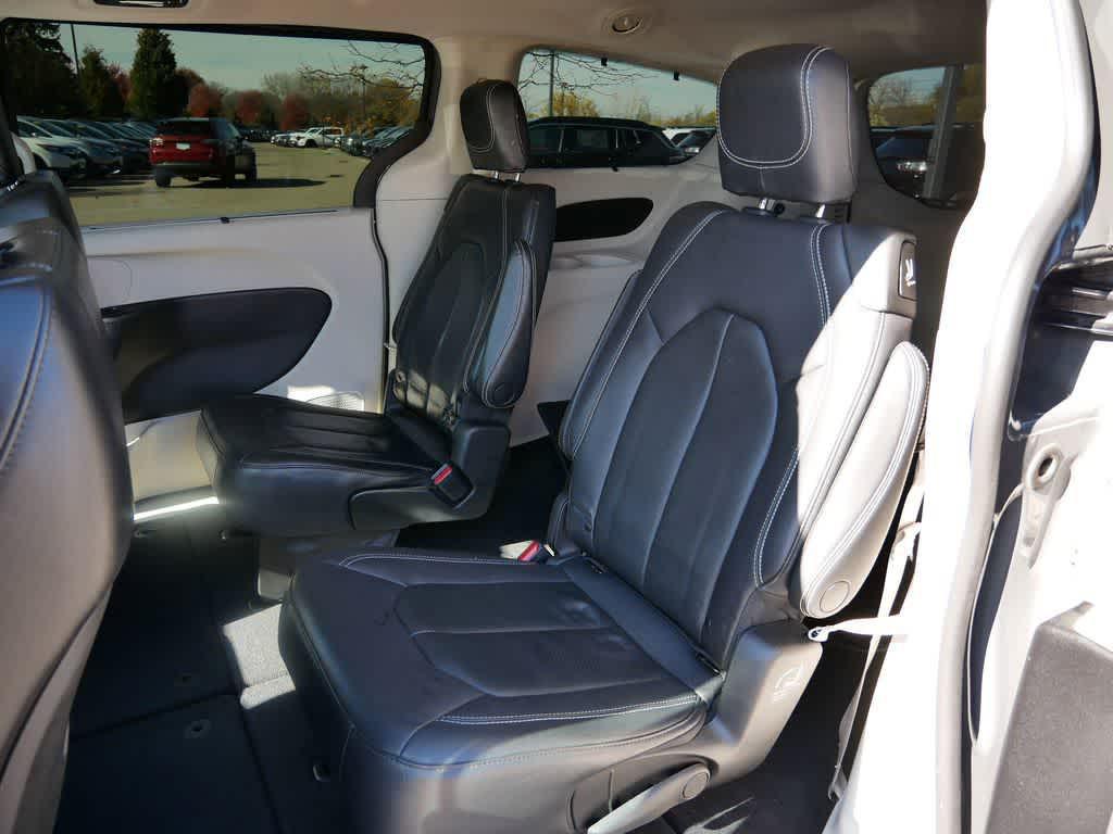 used 2022 Chrysler Pacifica car, priced at $21,422