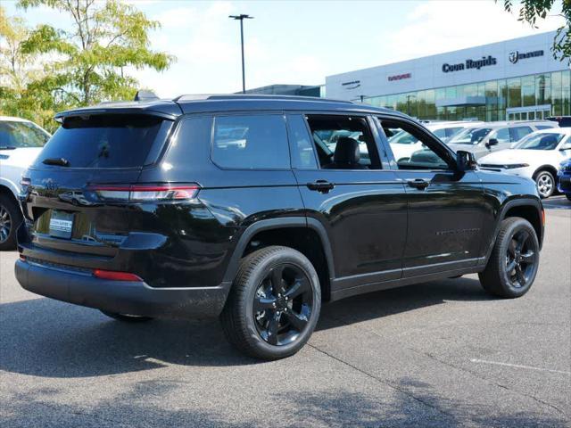 new 2025 Jeep Grand Cherokee L car, priced at $53,924
