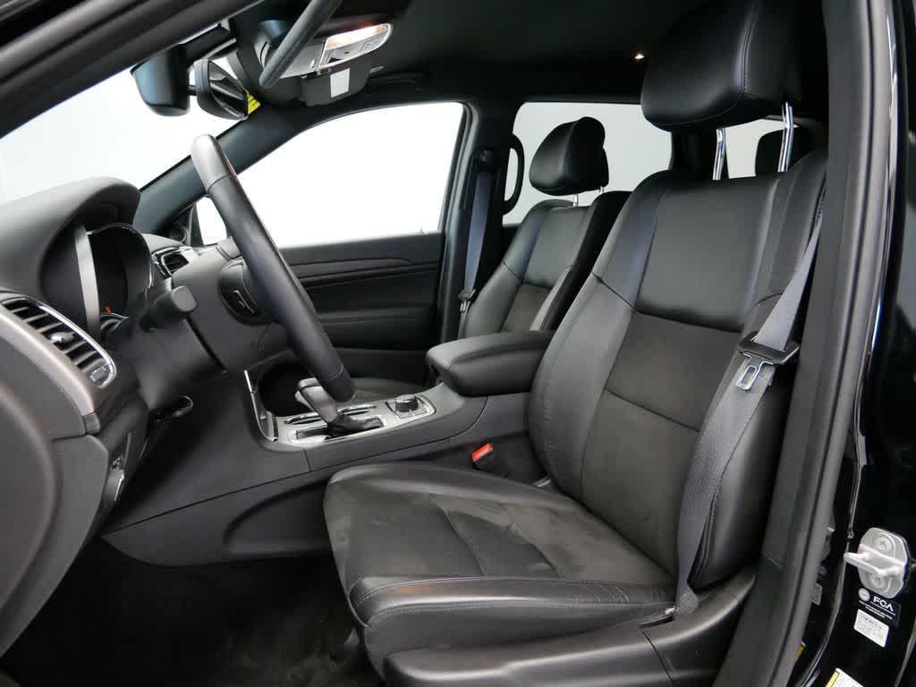 used 2022 Jeep Grand Cherokee car, priced at $30,498