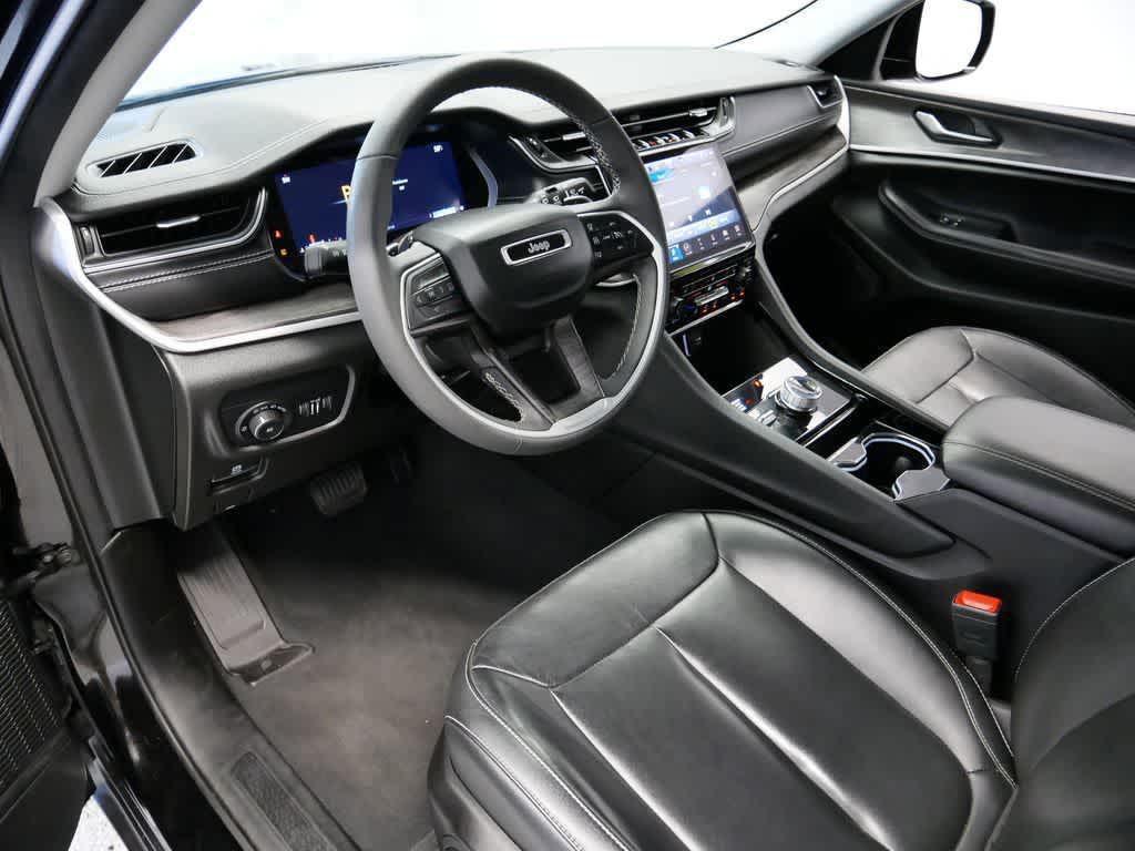 used 2023 Jeep Grand Cherokee car, priced at $32,987