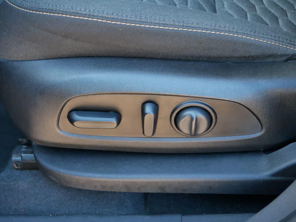 used 2019 Chevrolet Equinox car, priced at $15,569