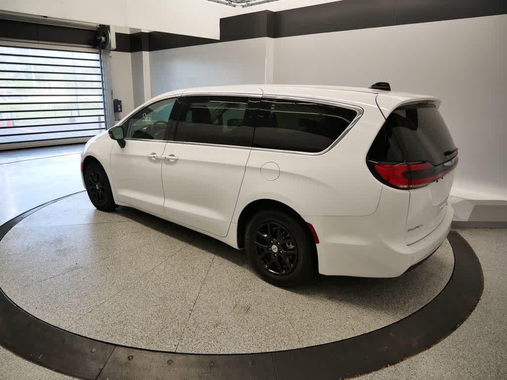 used 2024 Chrysler Pacifica car, priced at $27,740