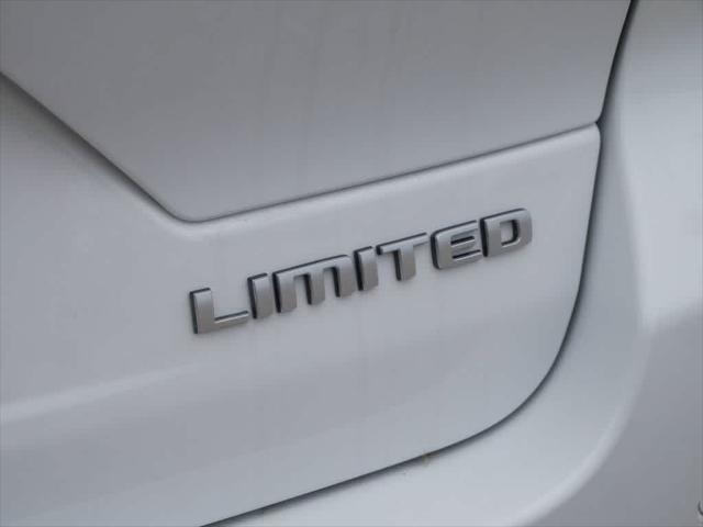 new 2025 Jeep Grand Cherokee car, priced at $46,325