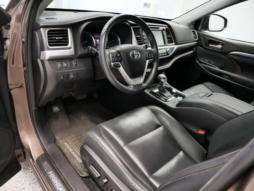 used 2017 Toyota Highlander car, priced at $25,845