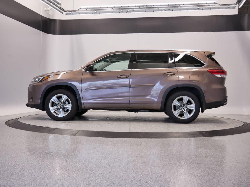 used 2017 Toyota Highlander car, priced at $25,845