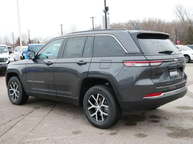 new 2025 Jeep Grand Cherokee car, priced at $48,820