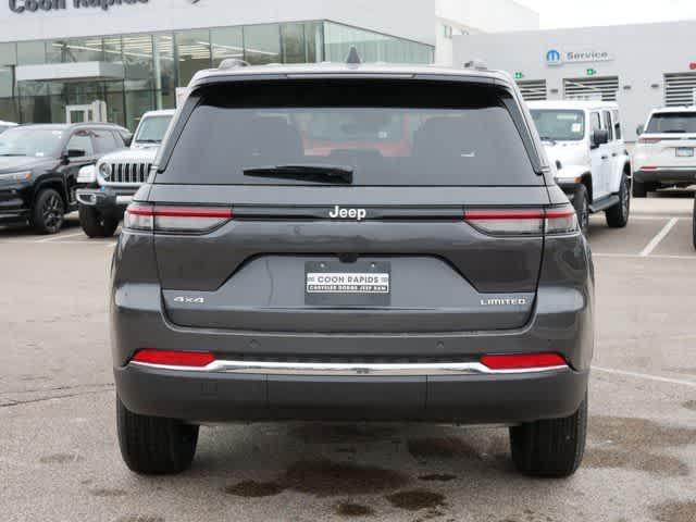 new 2025 Jeep Grand Cherokee car, priced at $48,820