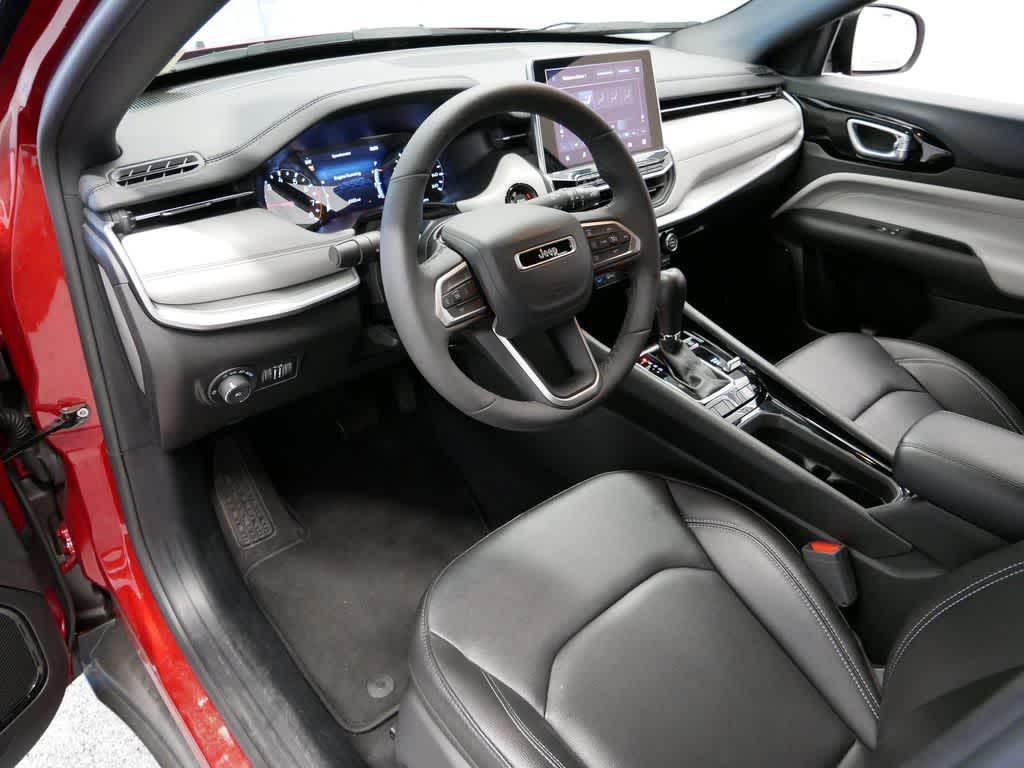 new 2025 Jeep Compass car, priced at $31,130