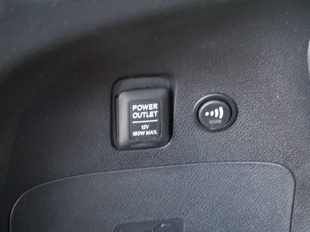 used 2018 Honda Pilot car, priced at $21,235