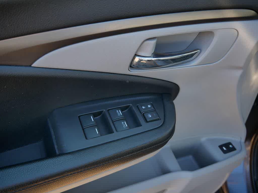 used 2018 Honda Pilot car, priced at $21,235