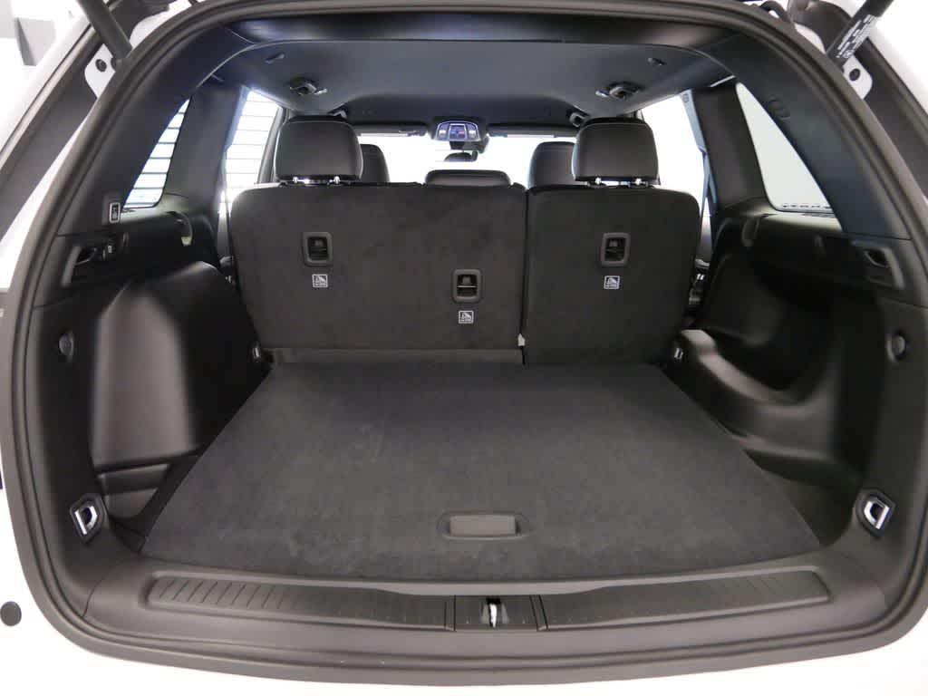 new 2025 Jeep Grand Cherokee car, priced at $47,134