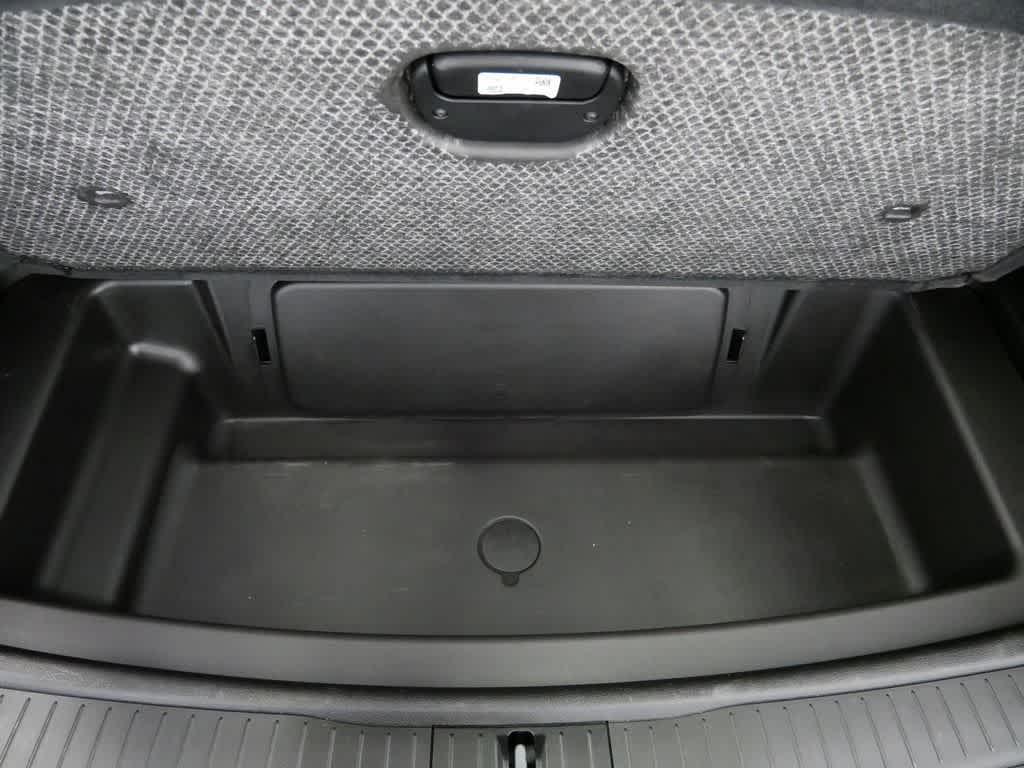 used 2024 Jeep Grand Cherokee L car, priced at $37,576