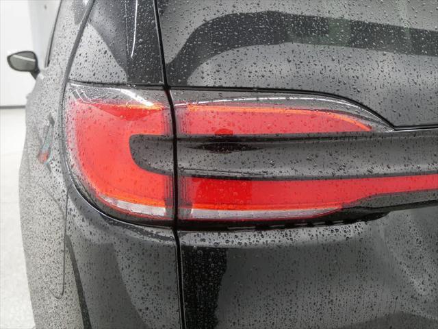 new 2025 Chrysler Pacifica Hybrid car, priced at $58,614