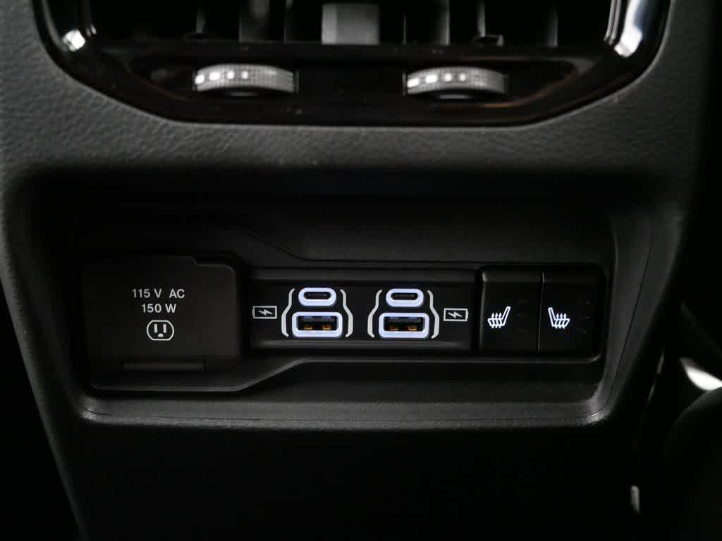 new 2025 Jeep Grand Cherokee car, priced at $46,210