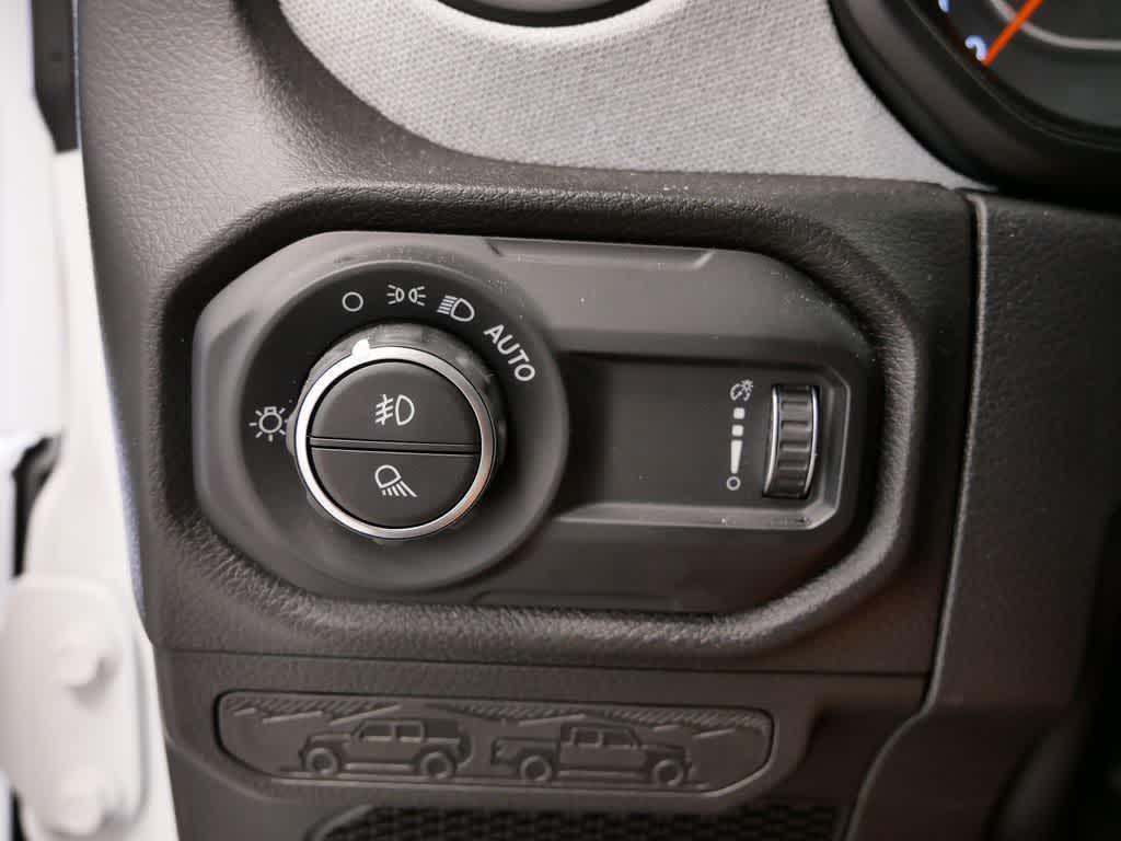 new 2024 Jeep Gladiator car, priced at $40,592