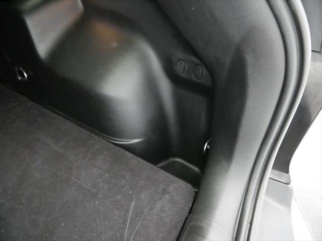 used 2019 Jeep Cherokee car, priced at $16,478