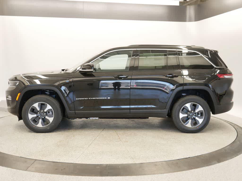 new 2025 Jeep Grand Cherokee 4xe car, priced at $60,656