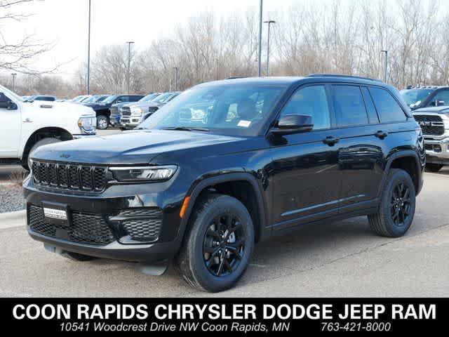 new 2025 Jeep Grand Cherokee car, priced at $45,496