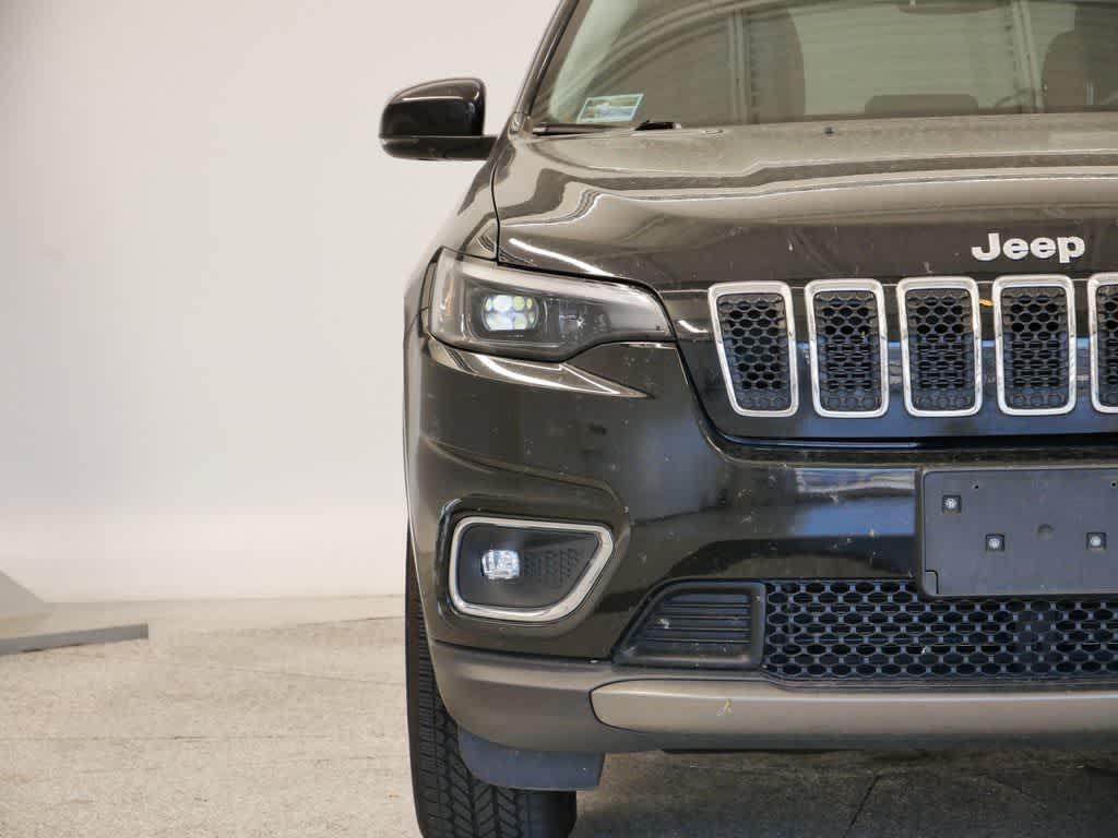 used 2019 Jeep Cherokee car, priced at $16,717