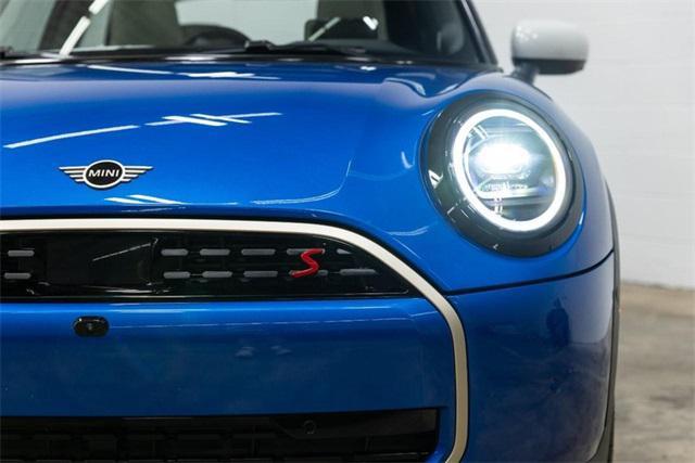 new 2025 MINI Hardtop car, priced at $38,345