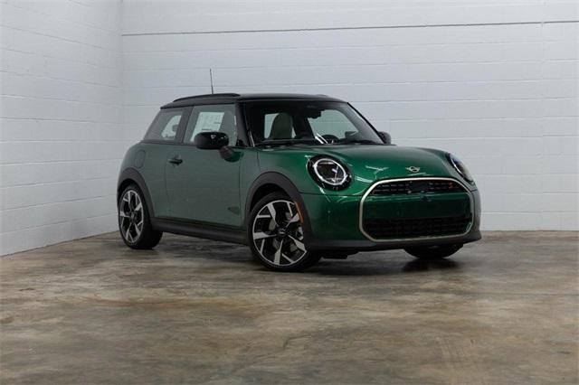 new 2025 MINI Hardtop car, priced at $38,775