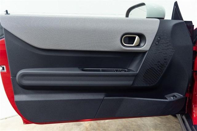 new 2025 MINI Hardtop car, priced at $38,475