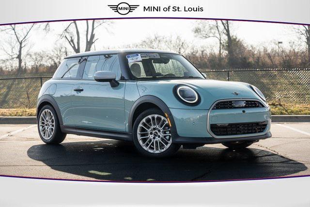 used 2025 MINI Hardtop car, priced at $35,000