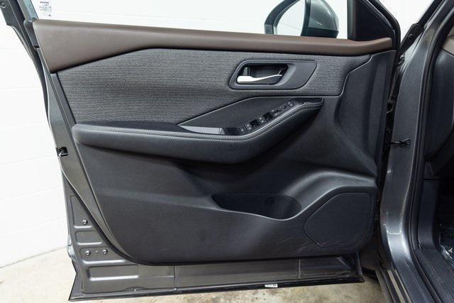 used 2023 Nissan Rogue car, priced at $22,250