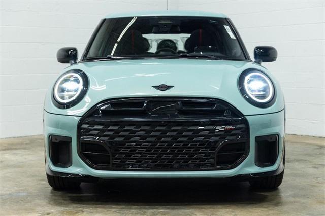 new 2025 MINI Hardtop car, priced at $40,580