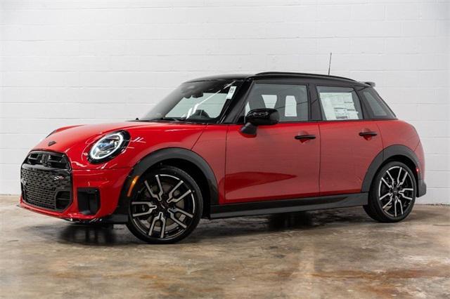 new 2025 MINI Hardtop car, priced at $41,030