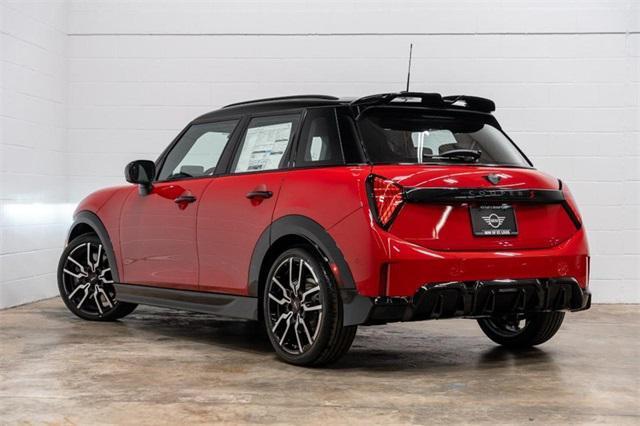 new 2025 MINI Hardtop car, priced at $41,030