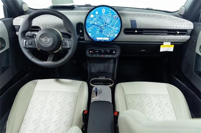new 2025 MINI Hardtop car, priced at $35,095