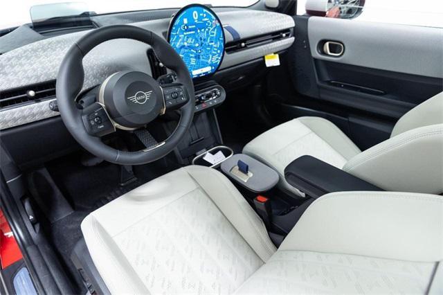 used 2025 MINI Hardtop car, priced at $34,215