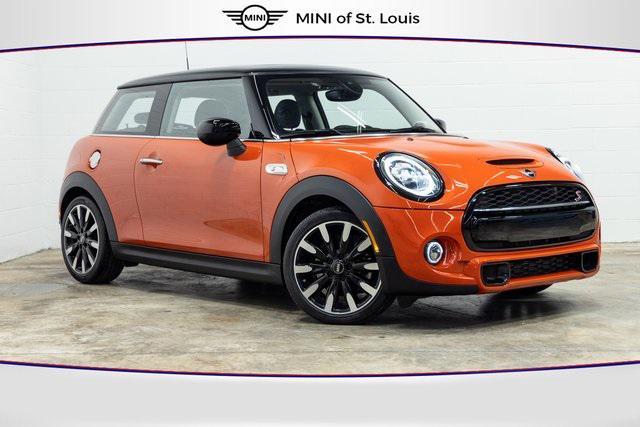 used 2021 MINI Hardtop car, priced at $22,250