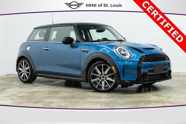 used 2023 MINI Hardtop car, priced at $27,000