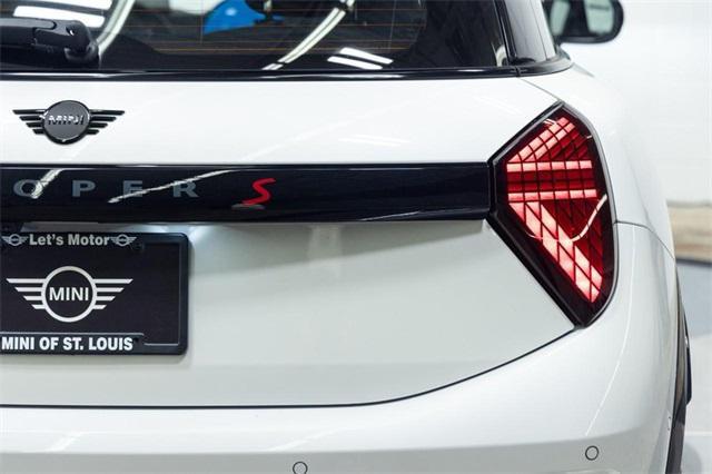 new 2026 MINI Hardtop car, priced at $41,280