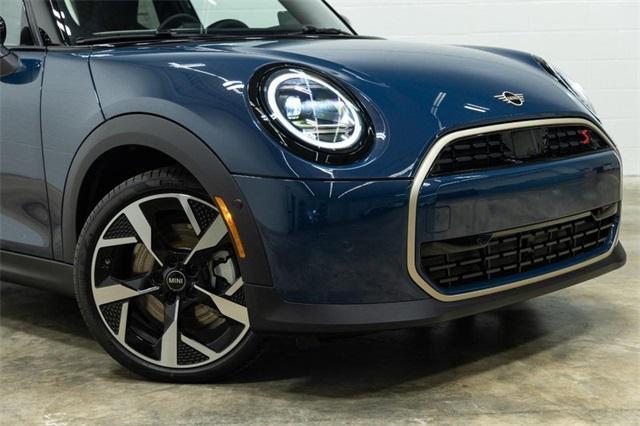 new 2025 MINI Hardtop car, priced at $36,980