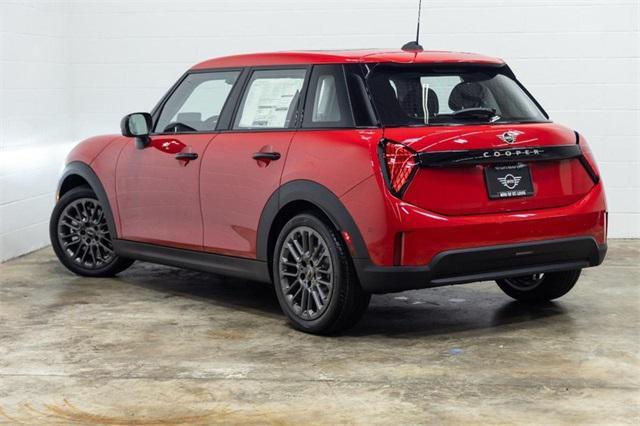 new 2025 MINI Hardtop car, priced at $35,525