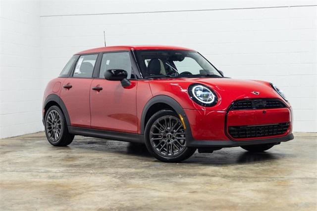 new 2025 MINI Hardtop car, priced at $35,525
