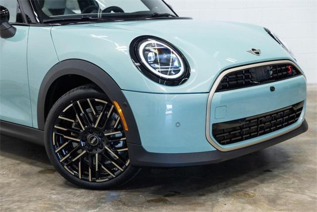 new 2025 MINI Hardtop car, priced at $39,545