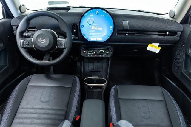 new 2025 MINI Hardtop car, priced at $38,025