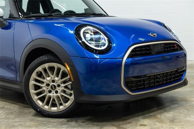 new 2025 MINI Hardtop car, priced at $38,380