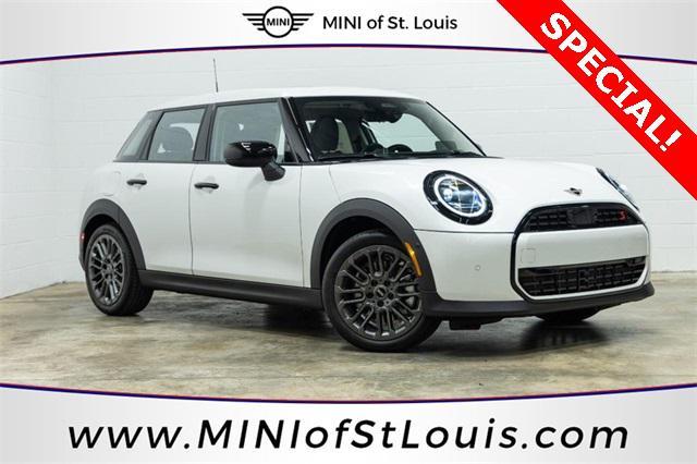 new 2025 MINI Hardtop car, priced at $36,595