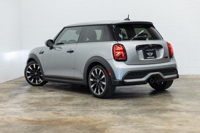 used 2024 MINI Hardtop car, priced at $33,499