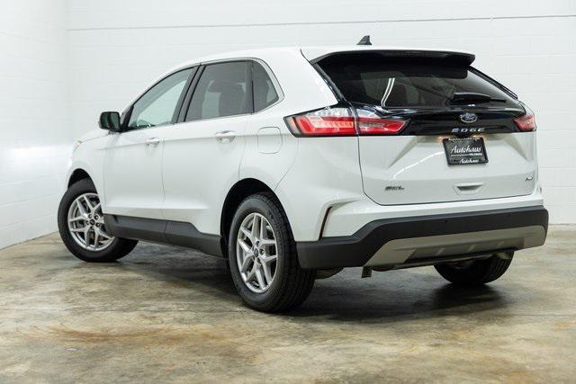 used 2024 Ford Edge car, priced at $28,500